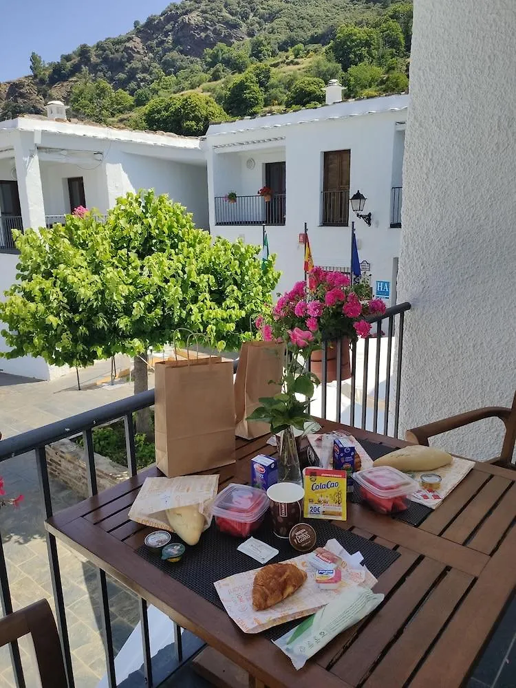 Villa Turistica de Bubión